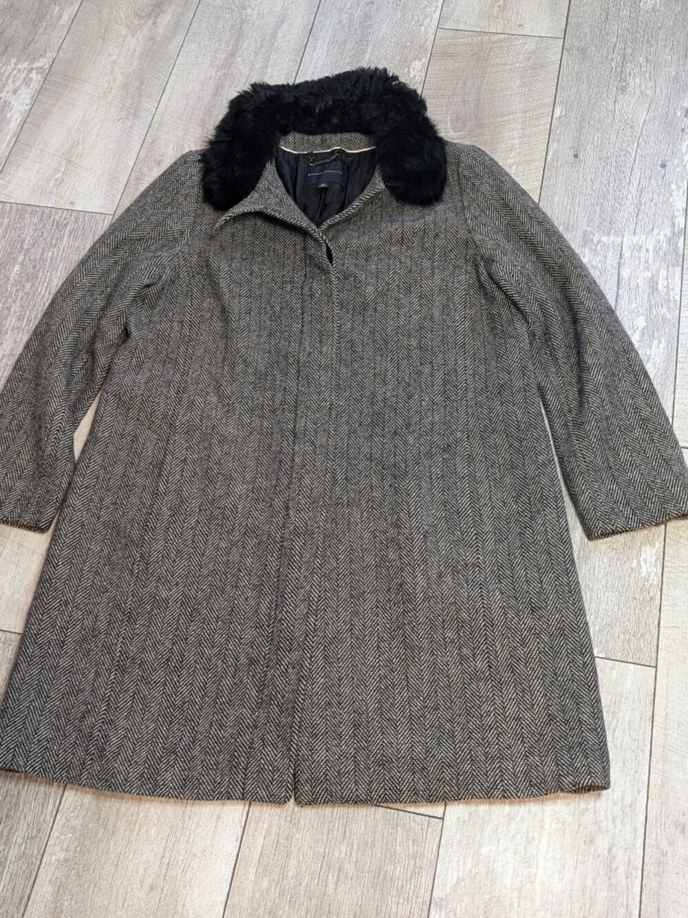 BR Herringbone Wool Italian Shearling Collar Coat XL Y2K Heritage Old Money EUC - Picture 8 of 17